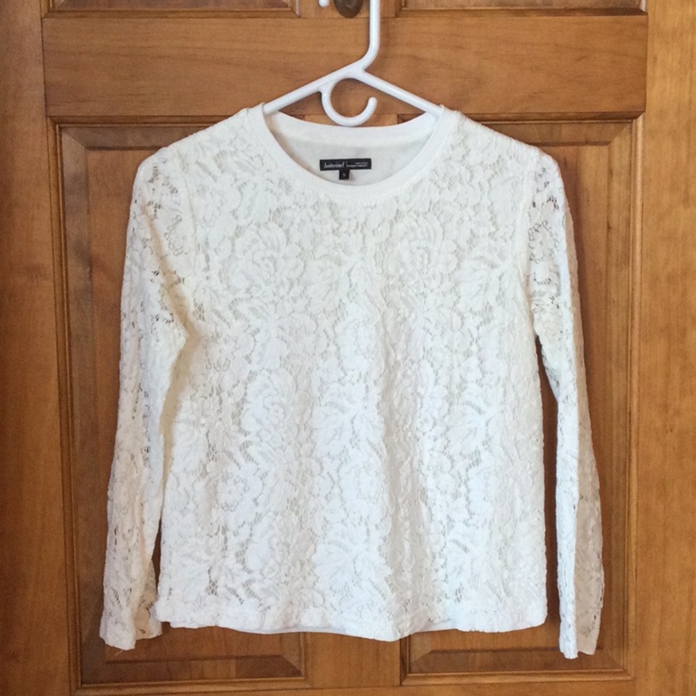 Hotwind lovely lace top size S